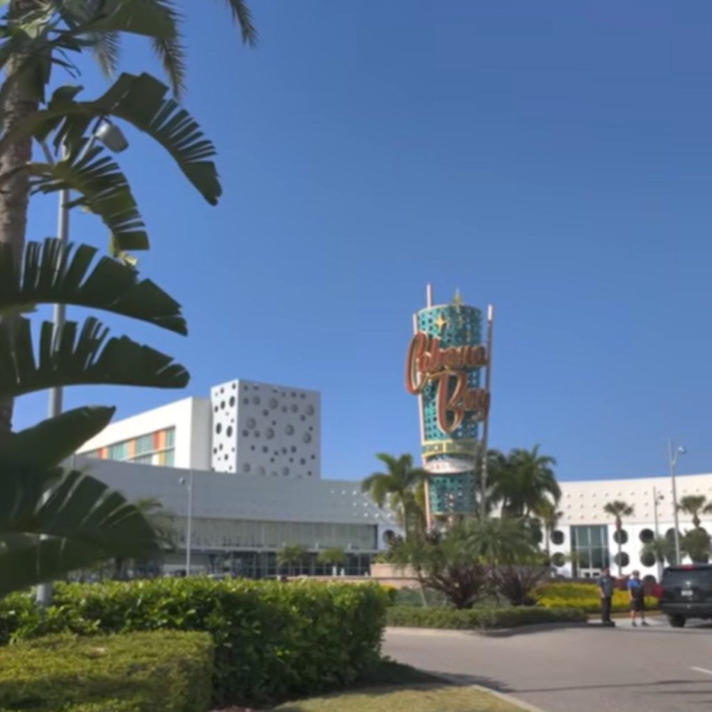Cabana Bay
